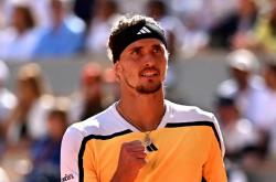 开云sport-关于日本网球队绝杀世界网球队，兹维列夫一己之力扛起全队的信息