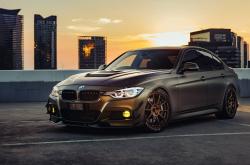 开云体育官网-凯尔特人铁血洪流下的孤胆英雄，战术铁幕如何封印太阳，布伦森又怎样刺破黑暗