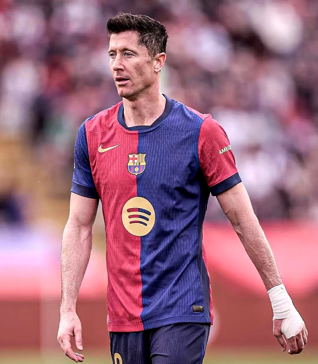 多特蒙德爆冷国际米兰，莱万制霸全场