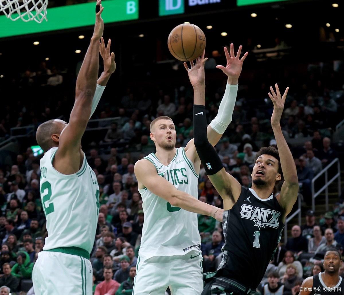 凯尔特人B队力克法国男篮，克莱惊艳世界的简单介绍