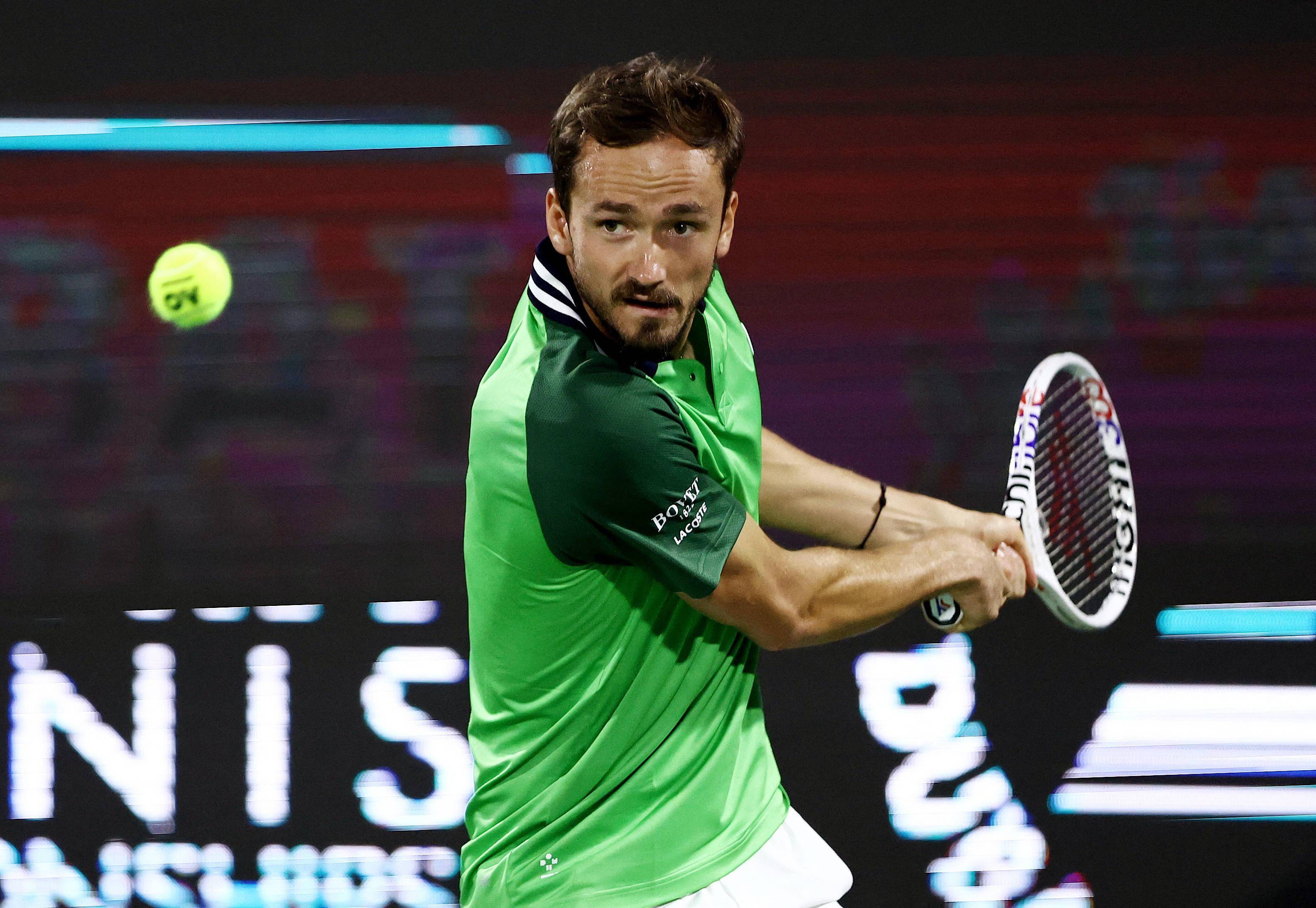 日本网球队逆转欧洲网球队,梅德韦杰夫绝境逆转 日本网球队逆转欧洲网球队,梅德韦杰夫绝境逆转