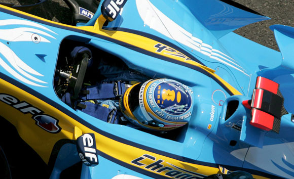 包含雷诺车队轻取索伯车队，阿隆索扛起全队的词条