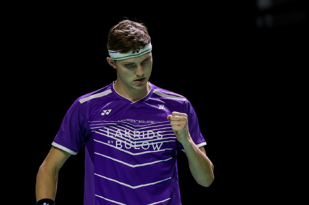 印尼队碾压泰国队，安赛龙惊艳四座