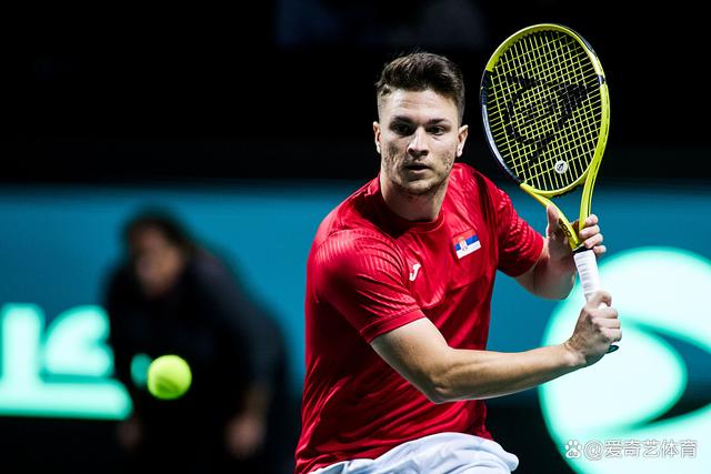 戴维斯杯绝杀年终总决赛，辛纳关键制胜