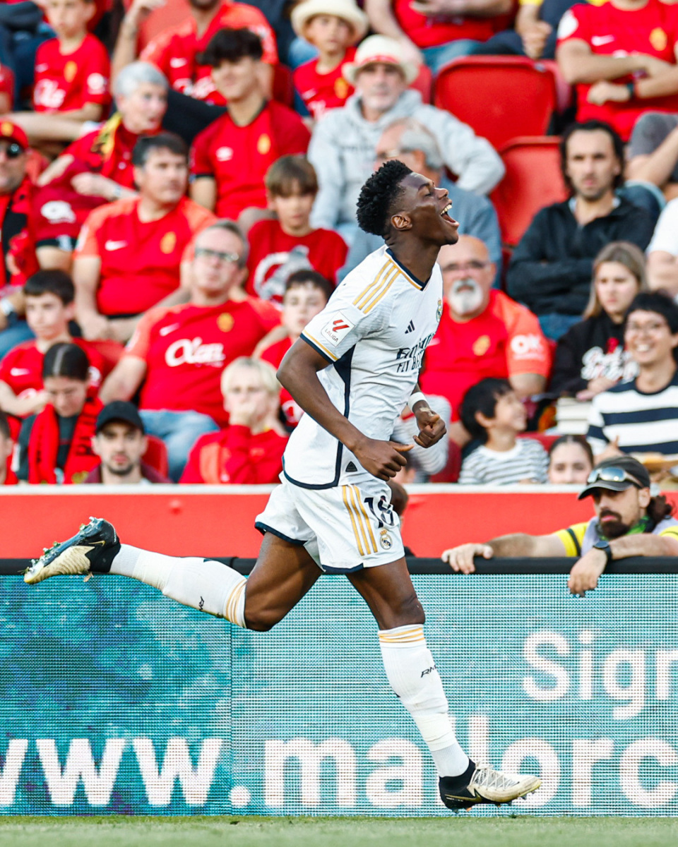 智利险胜法国,楚阿梅尼关键制胜 智利险胜法国,楚阿梅尼关键制胜