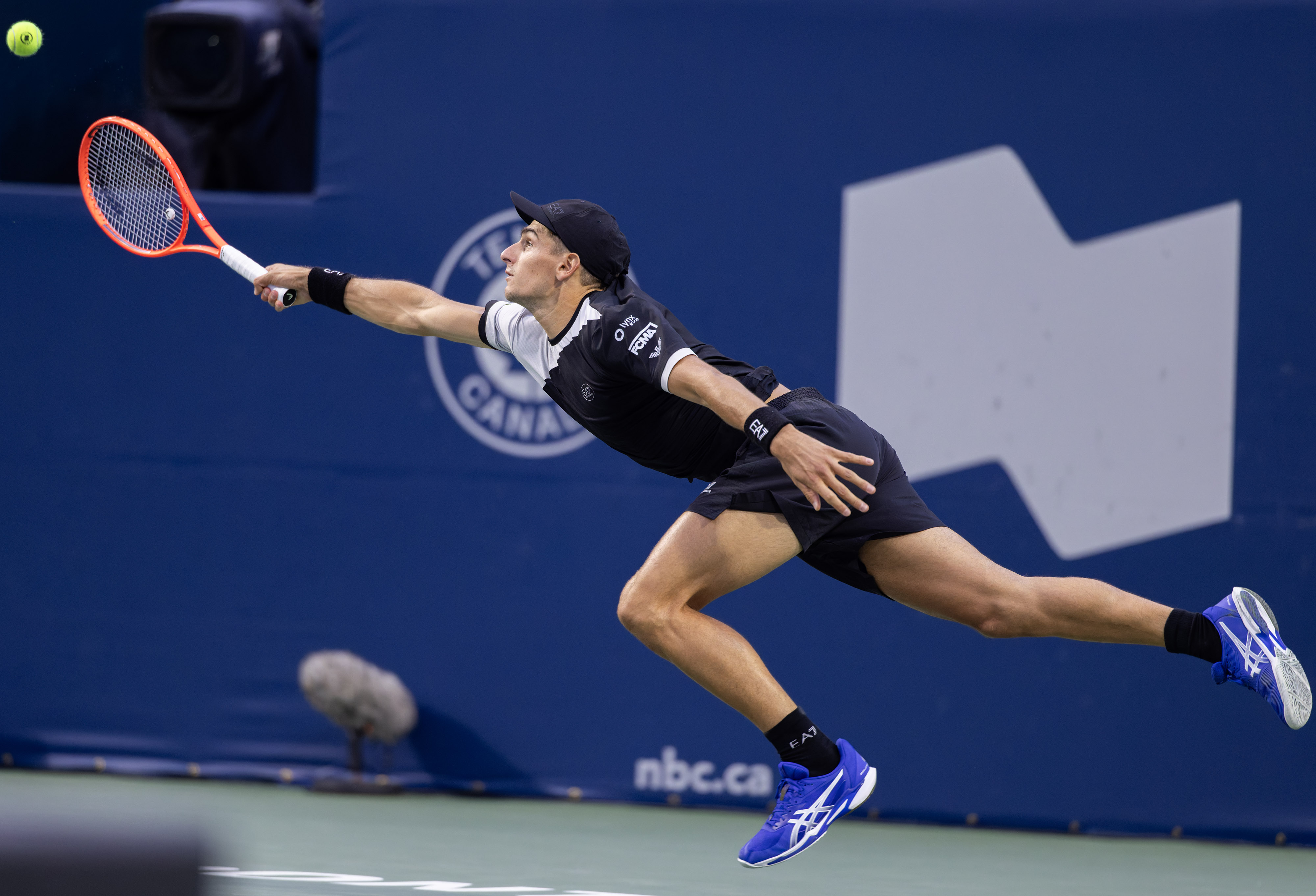 美网逆转联合杯,兹维列夫带队取胜 美网逆转联合杯,兹维列夫带队取胜