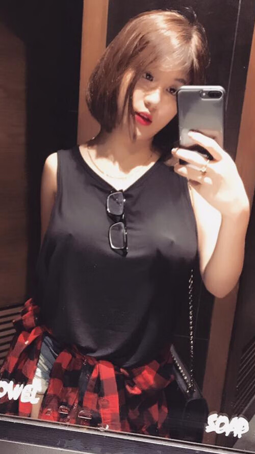 钢铁森林中的唯一舞者,塞维利亚如何在虚构对决中全面压制瑞典